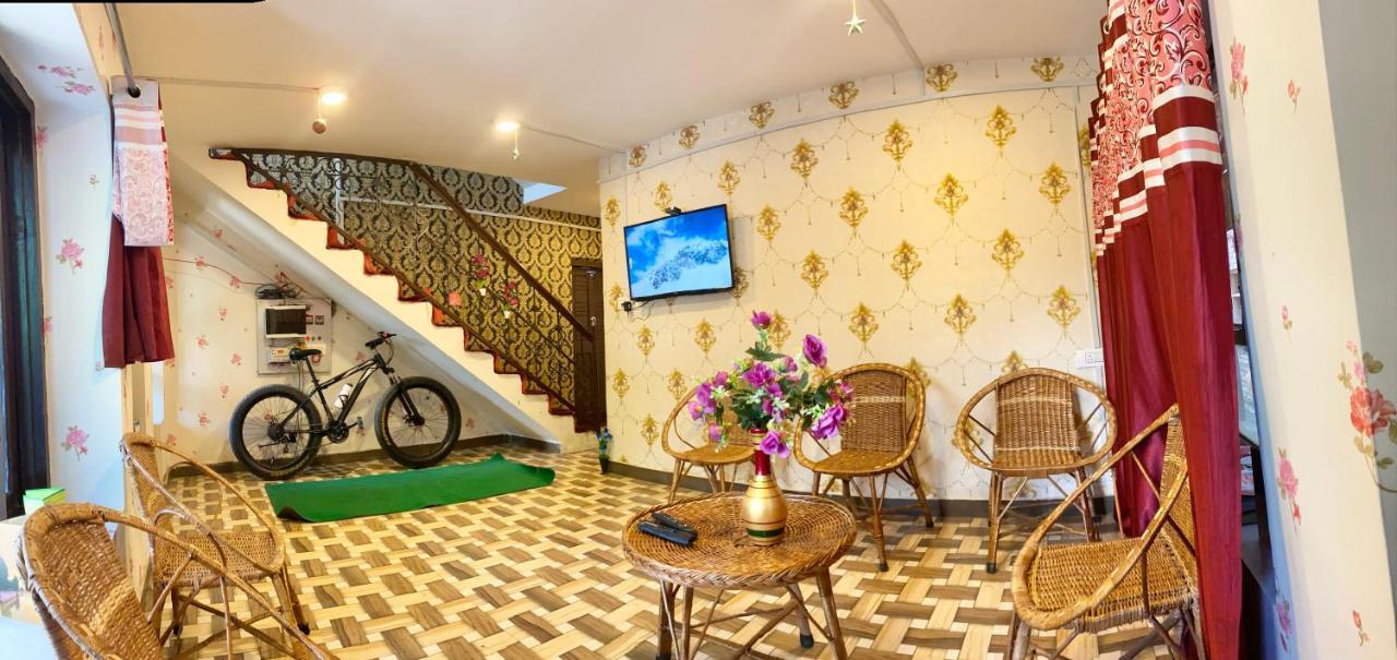 Aashiyana Guest House ปาฮาลกัม ภายนอก รูปภาพ